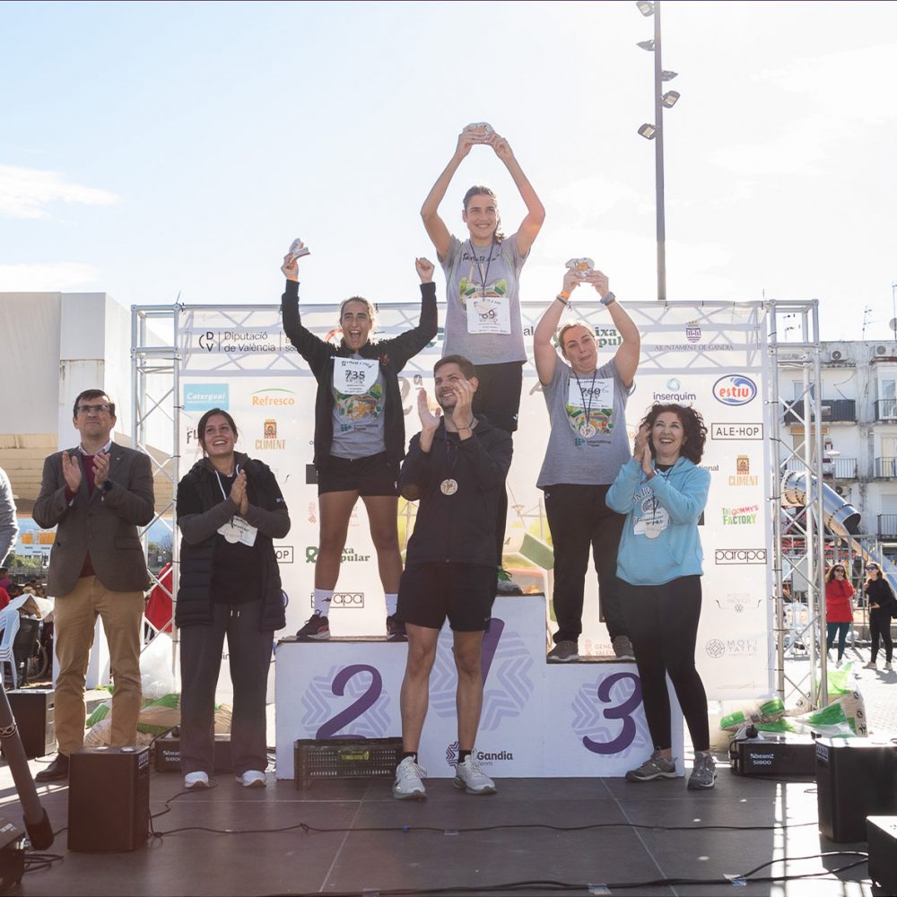 590242942_1271507618334464_8620054206950511148_n