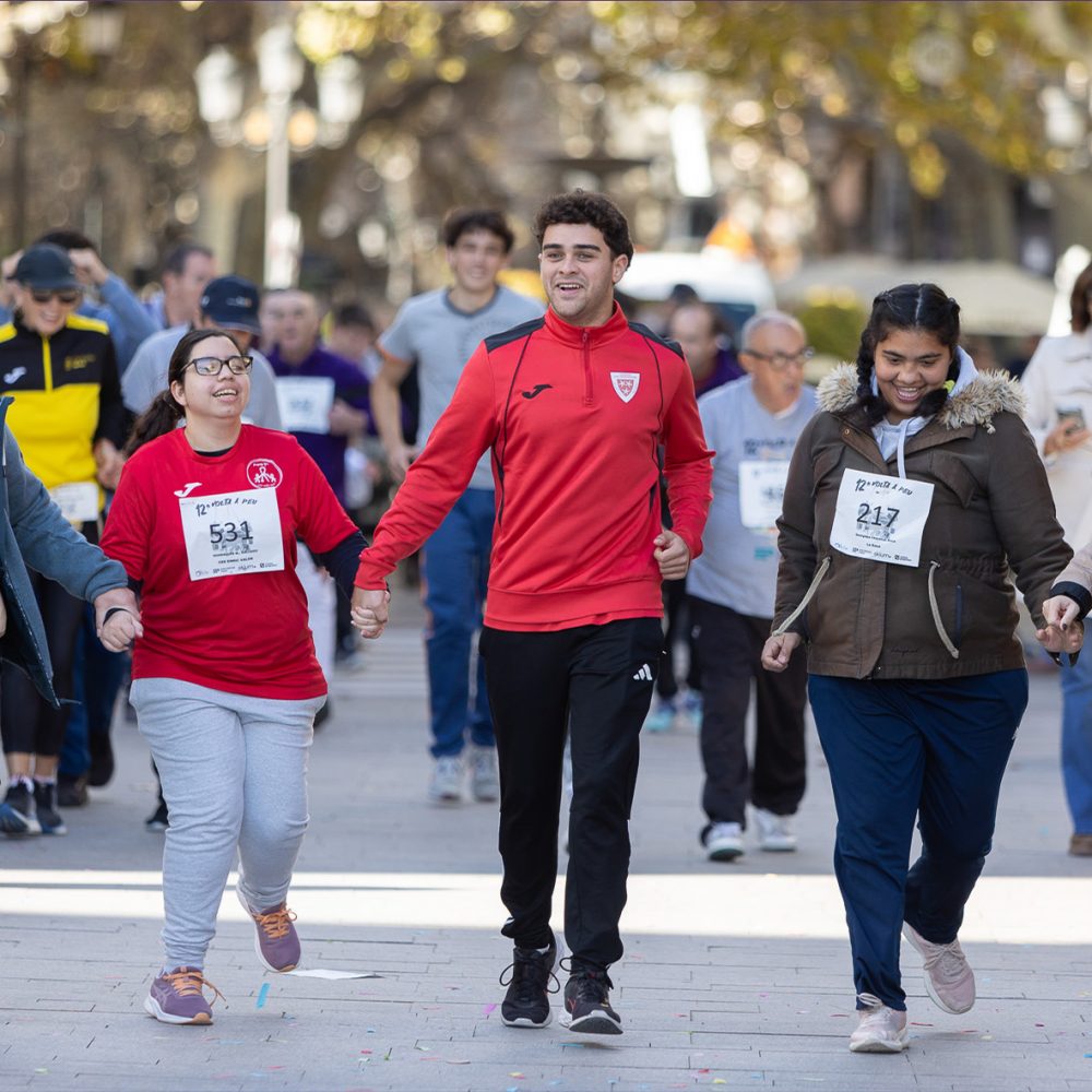 590397230_1271506565001236_7582198402196197487_n